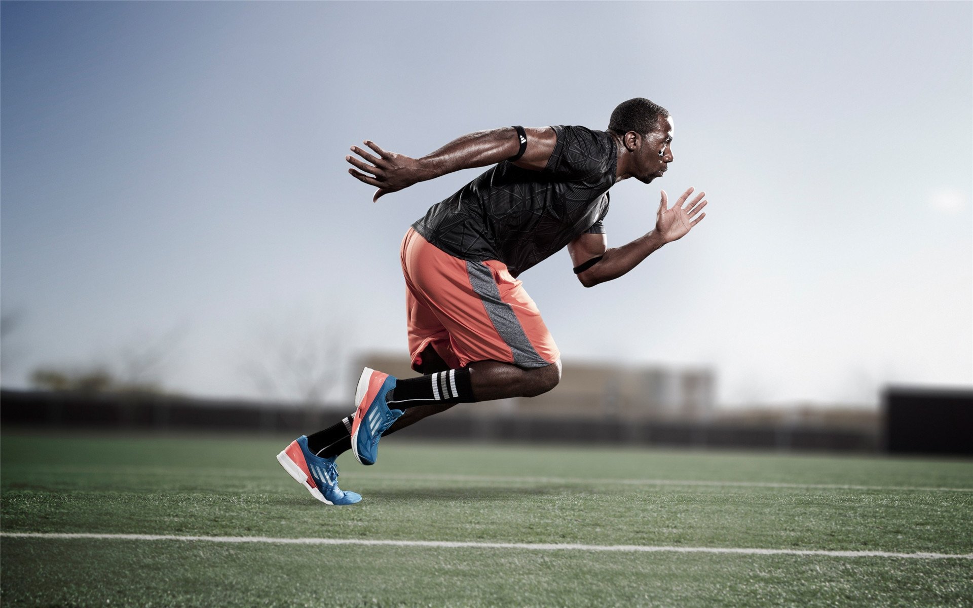 当绝杀哨响彻奥运前夜，小贾伦用钢筋铁骨凿开胜利之路